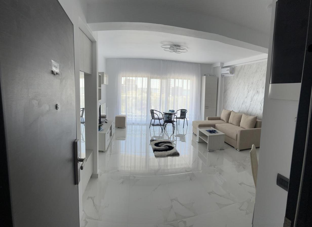 Casa Del Mar 2 Apartment Mamaia Bagian luar foto