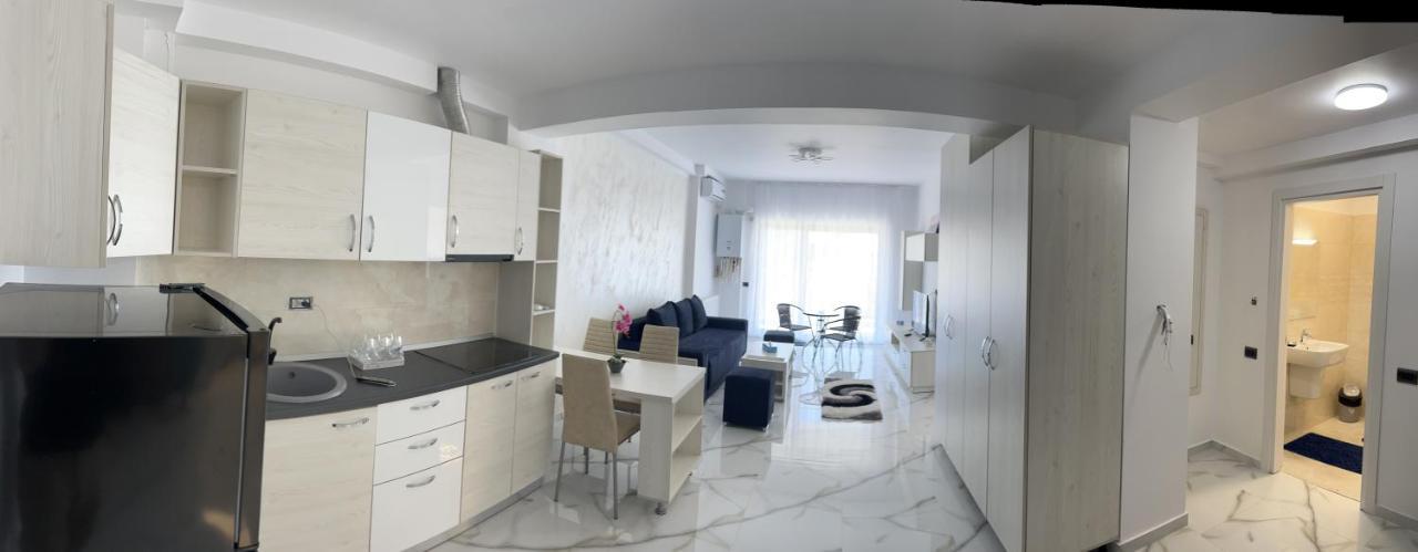 Casa Del Mar 2 Apartment Mamaia Bagian luar foto