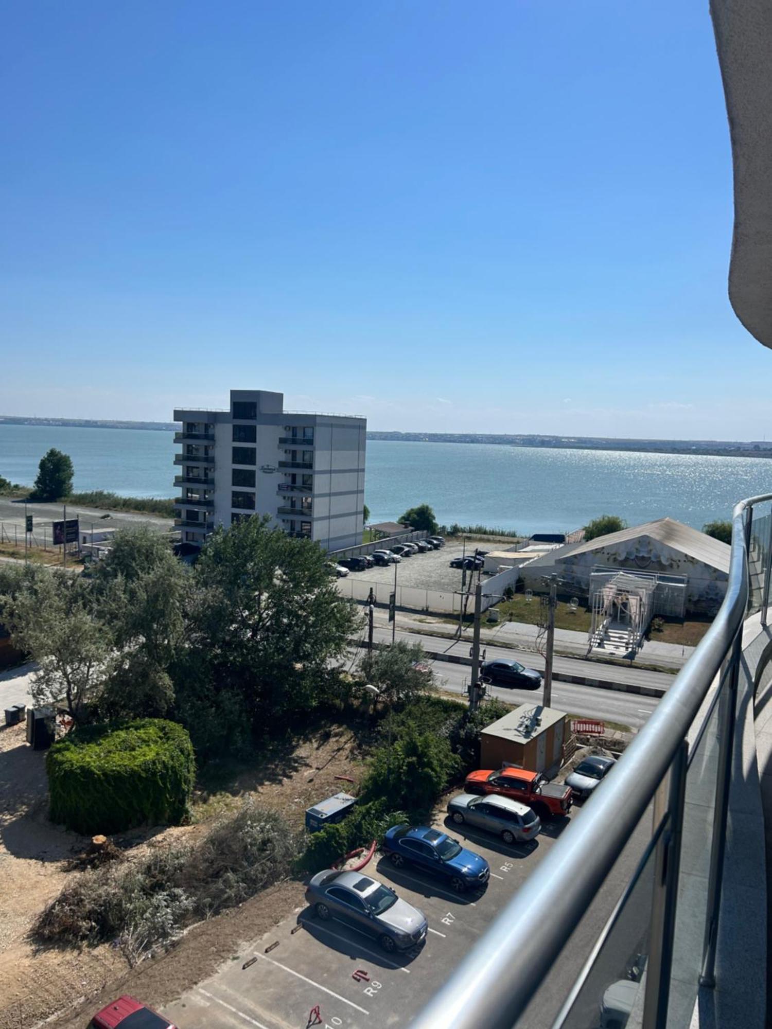 Casa Del Mar 2 Apartment Mamaia Bagian luar foto